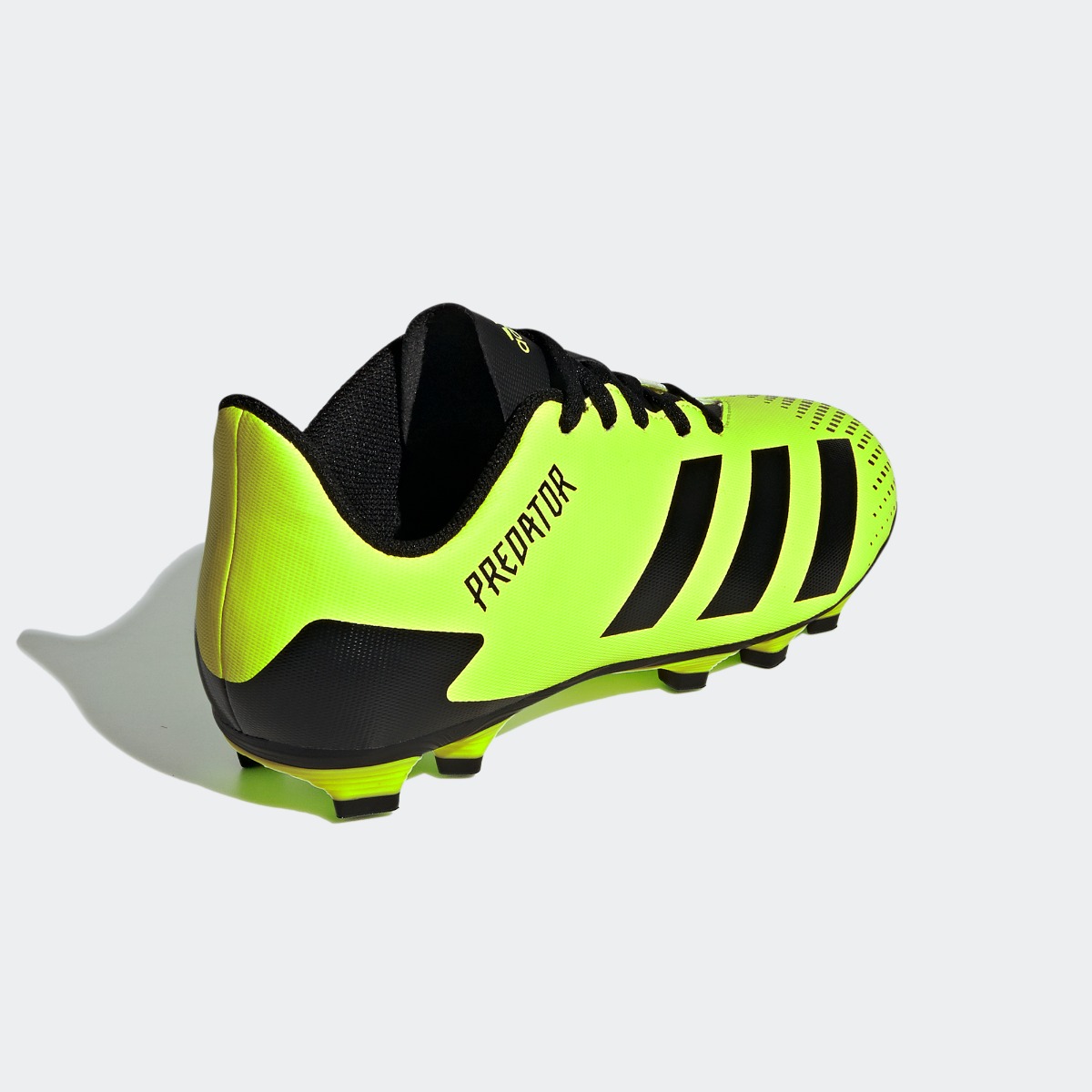 predator mutator 20.4 flexible ground cleats